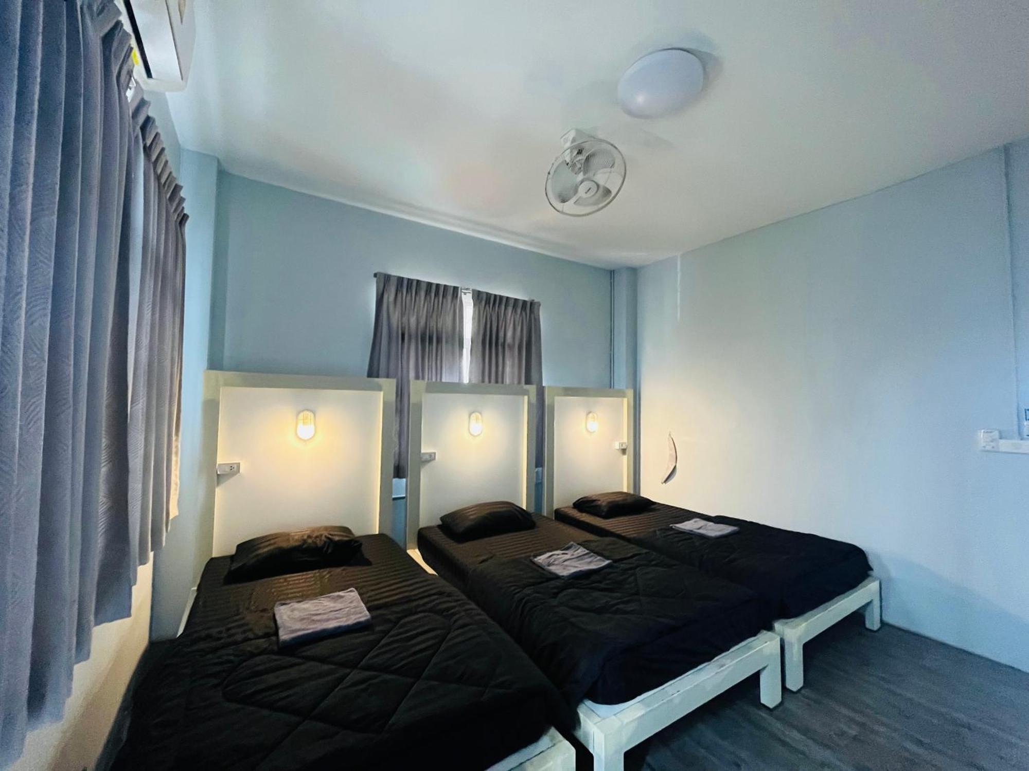 Patone Hostel Phra Nakhon Si Ayutthaya Exterior photo